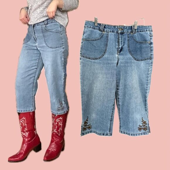 Western-Style Embroidered Floral Denim Capris Boho Chic 2010 Coachella - Picture 1 of 7